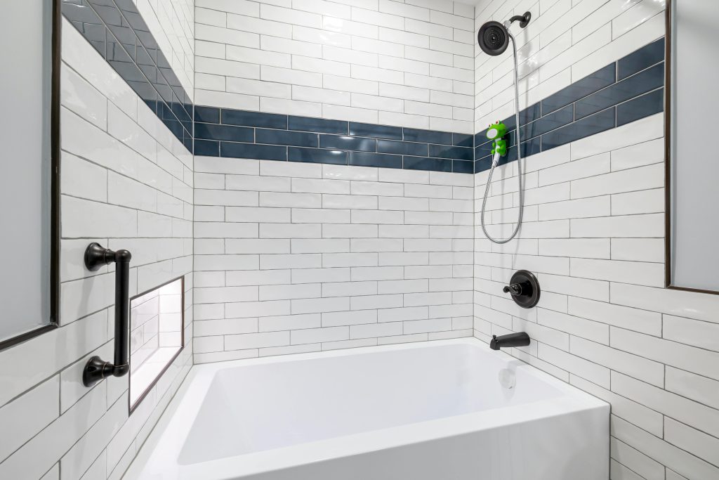 bathroom remodeling contractors near me South Bend